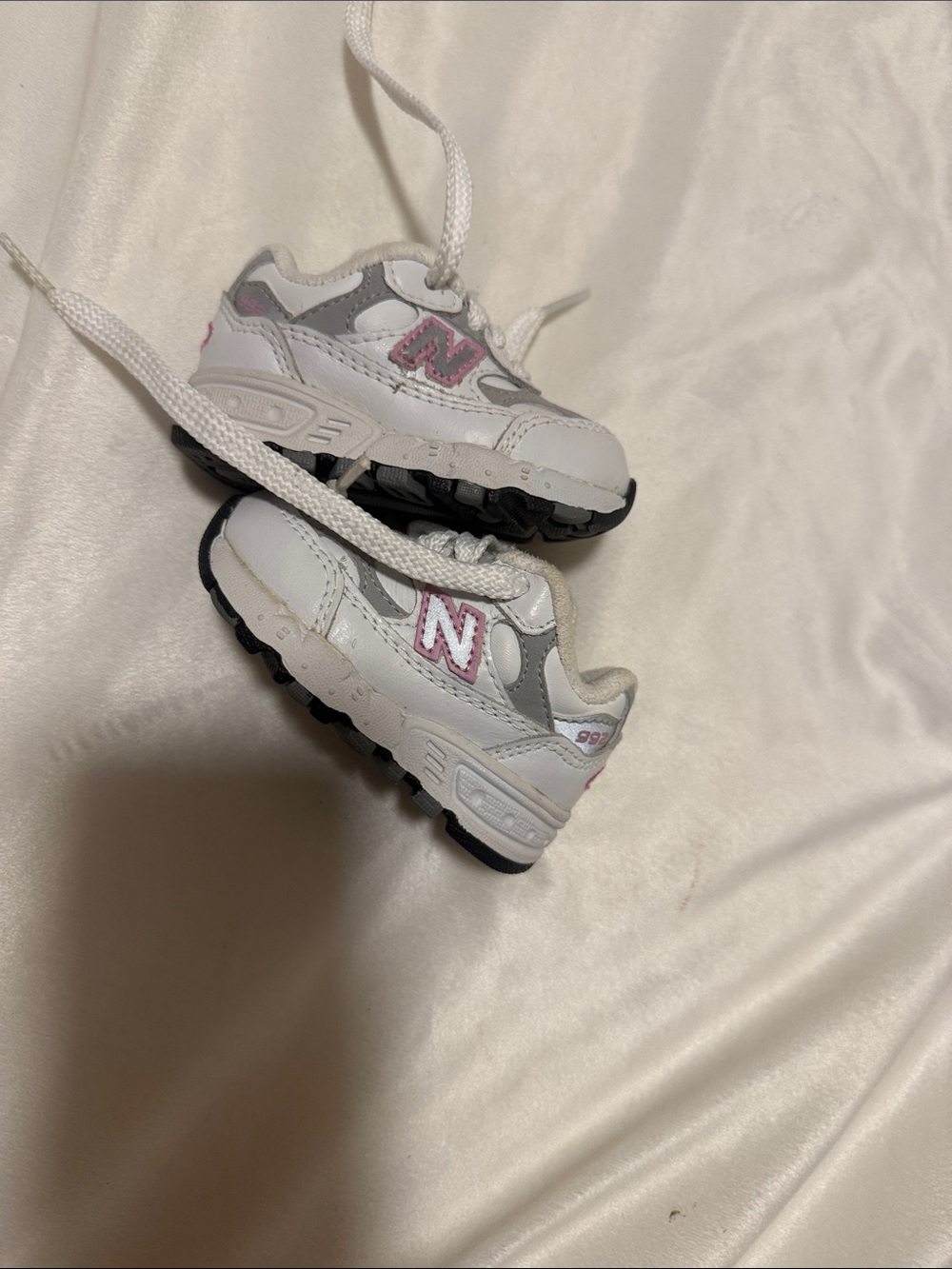 New Balance White and Pink Kids Sneakers with Gray Accents
